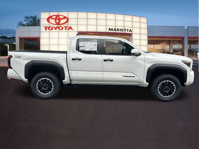 2024 Toyota Tacoma TRD Off-Road 27