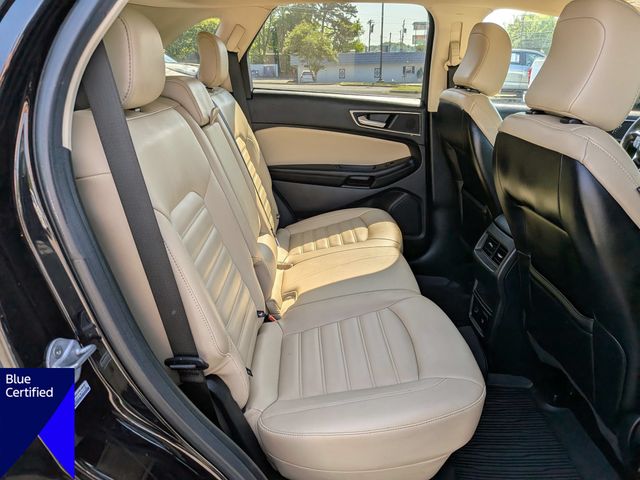 Used 2022 Black Ford SEL image 30