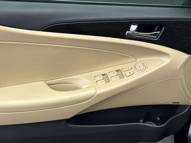 Used 2012 Hyundai Sonata Sedan