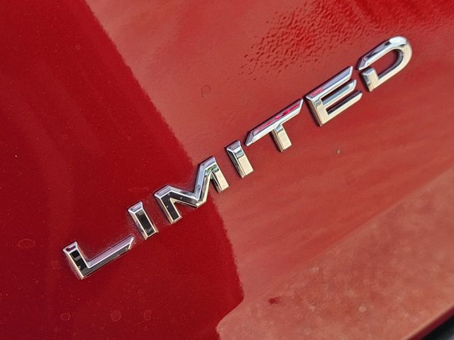 Used 2025 Toyota Grand Highlander SUV