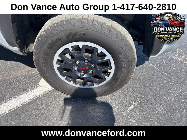 Celestial Silver Metallic 2024 Toyota Tacoma TRD Off-Road Double Cab 4WD Pickup Truck Four-Wheel Drive 8-Speed Automatic