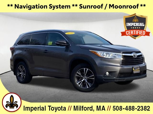 2016 Toyota Highlander XLE V6 1