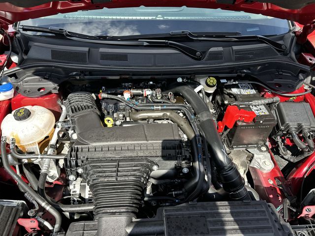 Certified Used 2025 Red Lincoln Reserve image 19