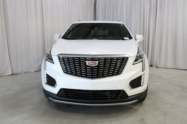 Used 2024 White Cadillac Premium Luxury image 38