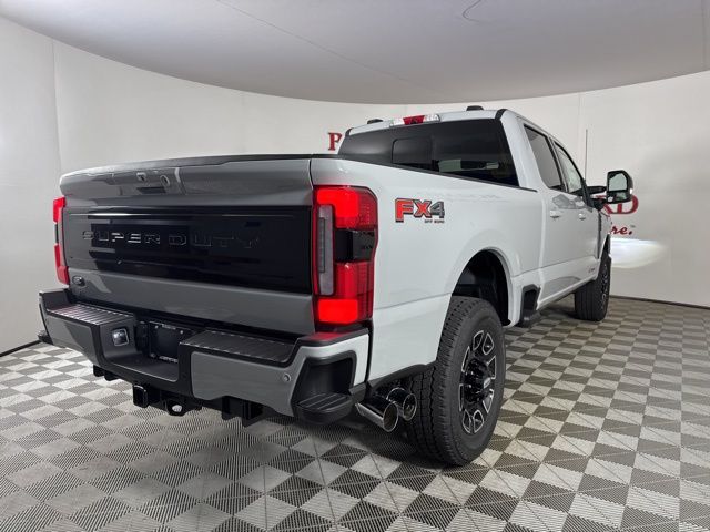 2025 Avalanche Ford Super Duty F-250 SRW Platinum 4X4 Truck