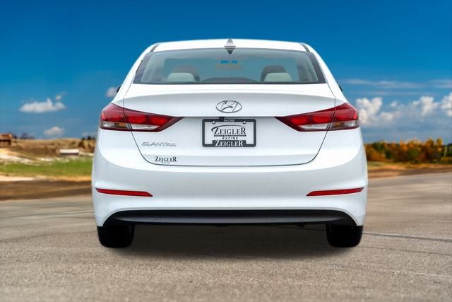 2017 Hyundai Elantra SE 6