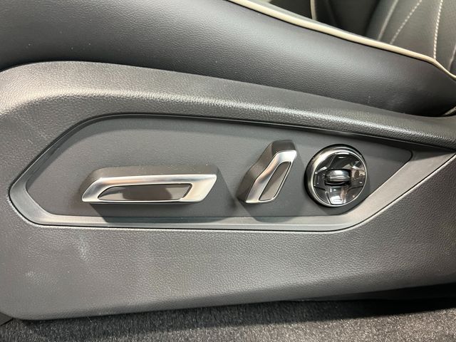 2026 Acura MDX Advance Package - Majestic exterior view 14