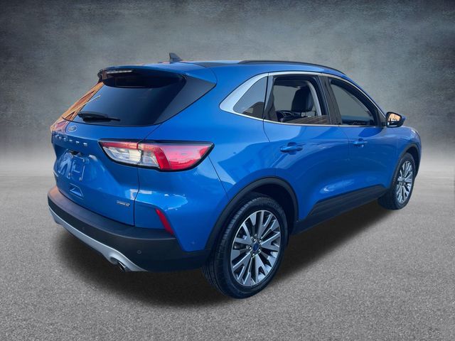 2021 Ford Escape Titanium Hybrid 9