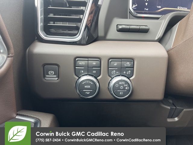 2025 GMC Sierra 2500HD Denali 9