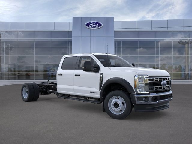 New 2026 Oxford White Ford F-550® XL image 7
