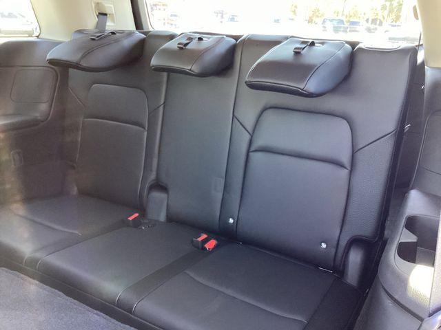 Used Car 2025 Nissan Pathfinder  Sl For Sale Under $35,000 In San Antonio, Texas