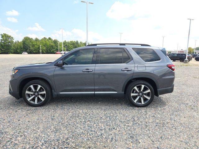 Used 2025 Honda Pilot SUV