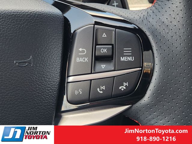 Used 2025 Ford Explorer SUV