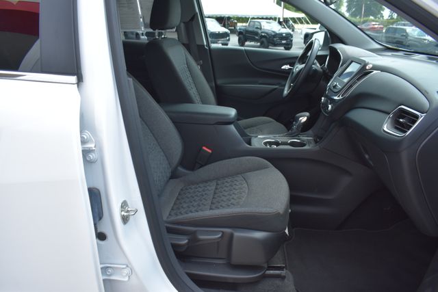 2024 Chevrolet Equinox LT - Photo 18
