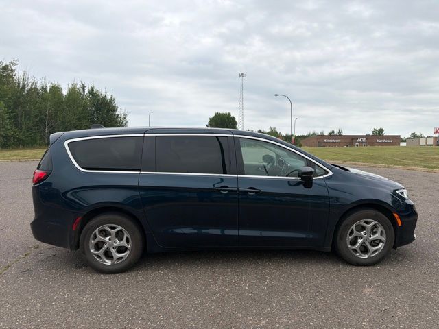 2024 Blue Pearl Chrysler Pacifica Limited AWD Van