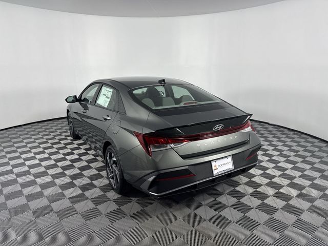 New 2025 Hyundai Elantra For Sale in Indianapolis, IN