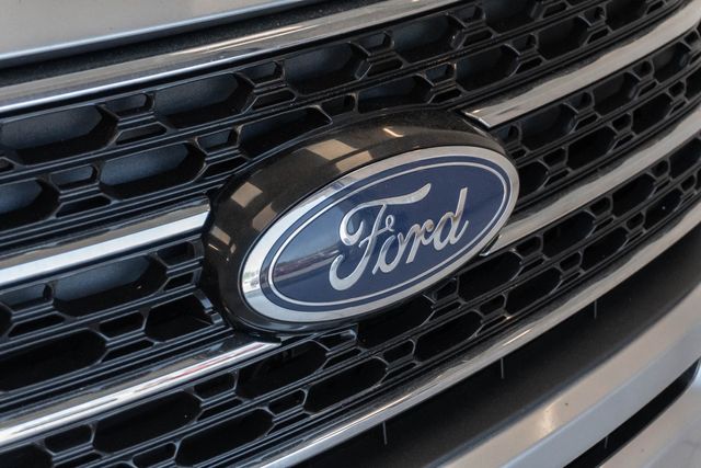 Used 2024 Ford Explorer SUV