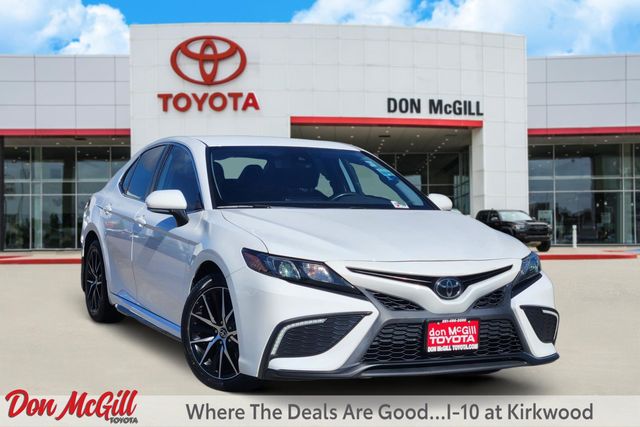 2023 Toyota Camry SE White at DeMontrond Gulf Freeway
