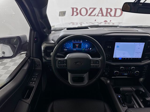 2025 White Metallic Ford F-150 Lariat 4X4 Truck