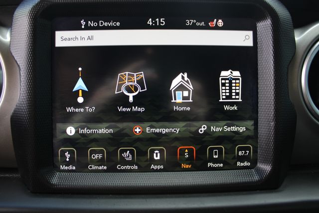 Used 2018 Black Jeep Unlimited Sahara image 5