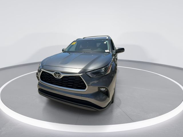 2024 Toyota Highlander - $36,998