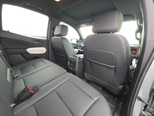 2023 GMC Canyon AT4X:C02547