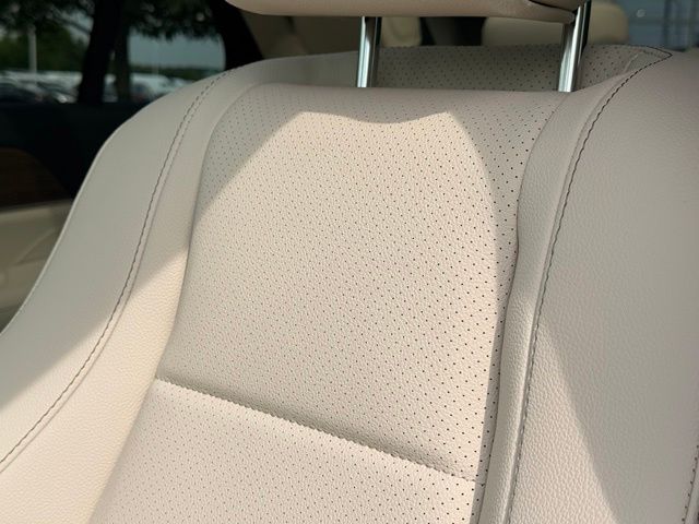 New 2026 White Mercedes-Benz GLE 350 image 15