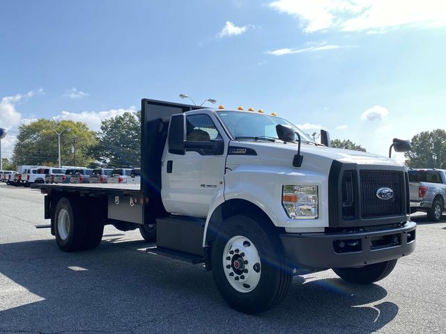 2024 Ford F-750SD Base 7