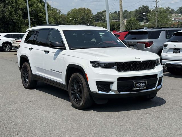 Bright White Clearcoat 2024 Jeep Grand Cherokee L SUV / Crossover Four-Wheel Drive 8-Speed Automatic