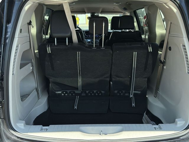 Used 2024 Black Chrysler Touring L image 38