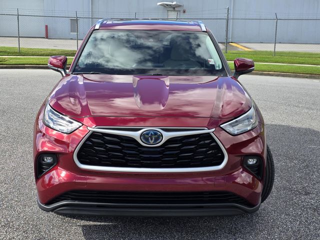 Used 2020 Toyota Highlander Hybrid SUV