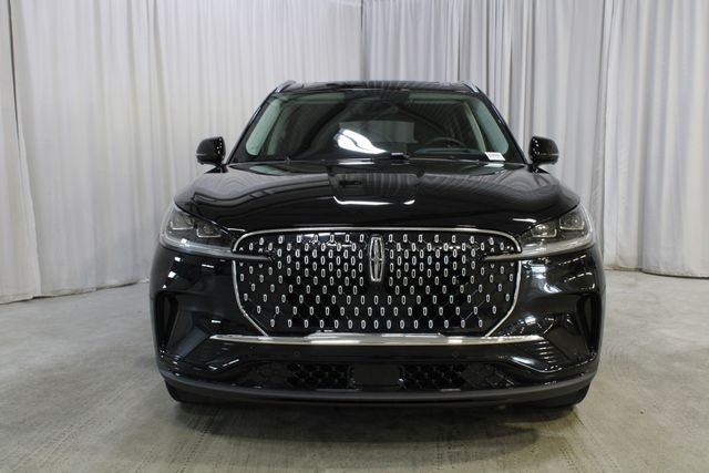 New 2026 Black Lincoln Reserve image 37