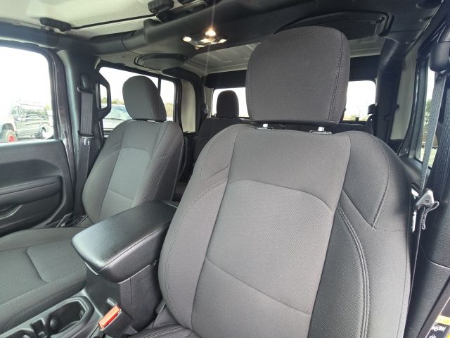 2023 Jeep Gladiator Sport:167759B