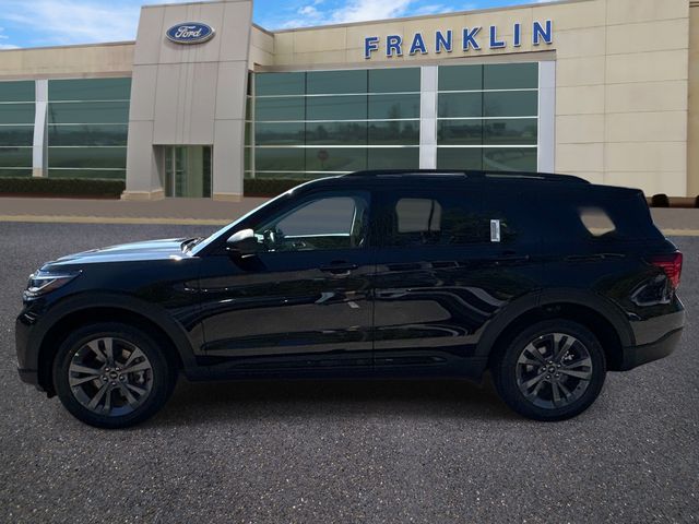 View vehicle photo 4
