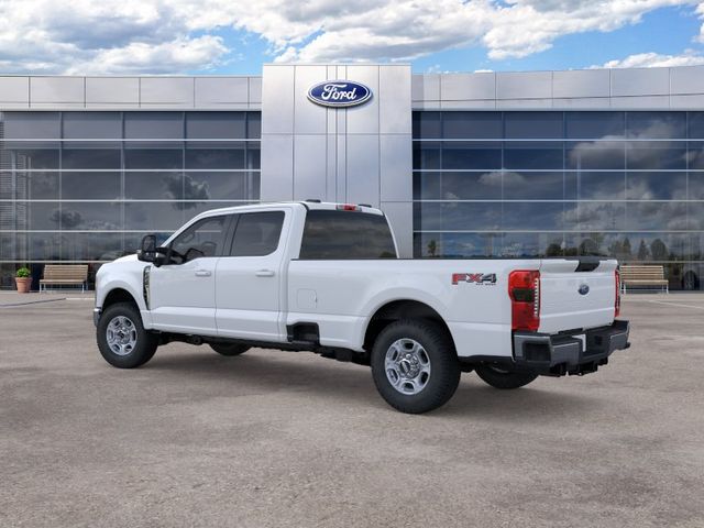 New 2026 Oxford White Ford XLT image 4