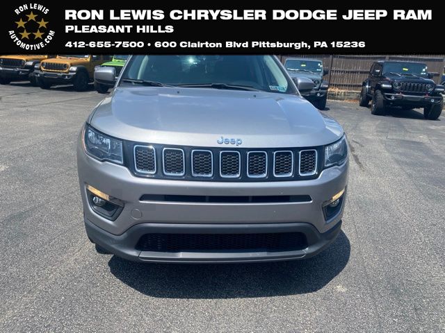 Billet Silver Metallic Clearcoat 2020 Jeep Compass SUV / Crossover Four-Wheel Drive 9-Speed Automatic
