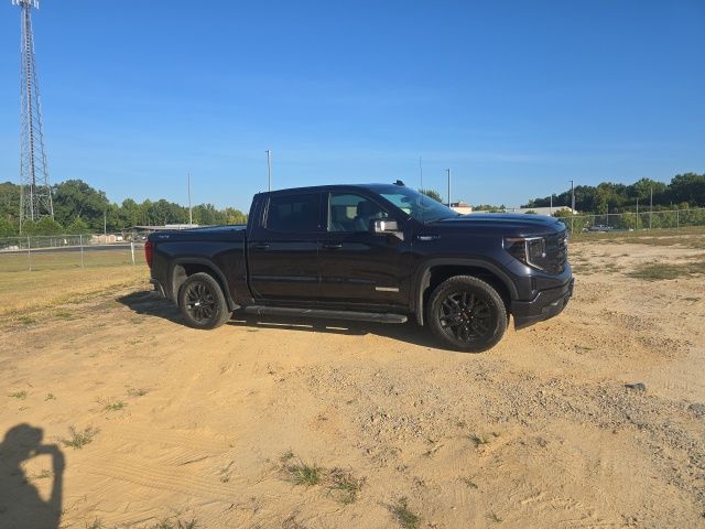 Used 2025 Silver GMC Elevation image 11