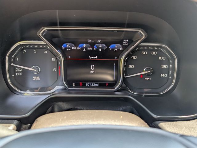 2021 GMC Yukon AT4 White at South Houston Nissan