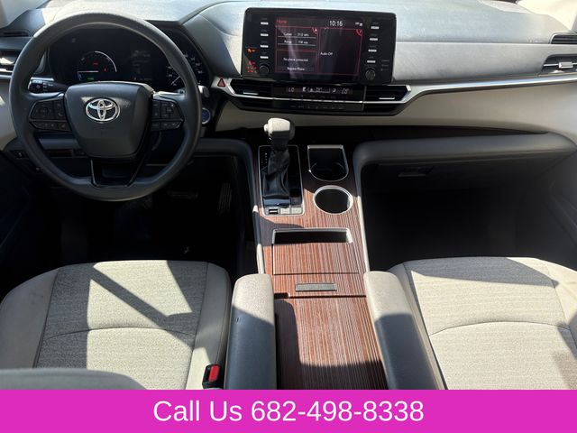 Used 2023 Toyota Sienna Van