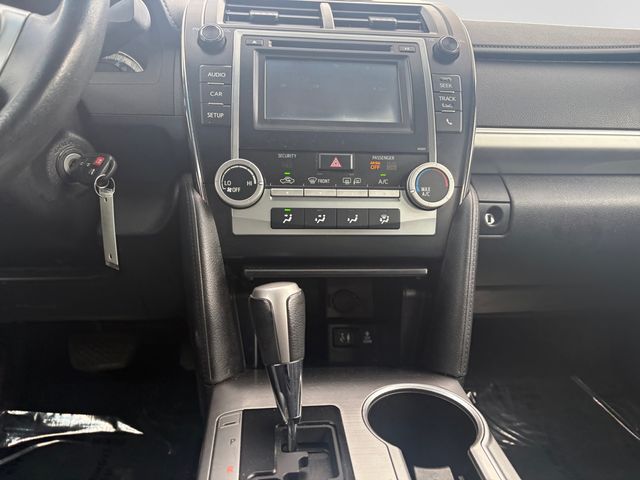 2014 Toyota Camry SE Sport - Magnetic Gray Metallic exterior view 12