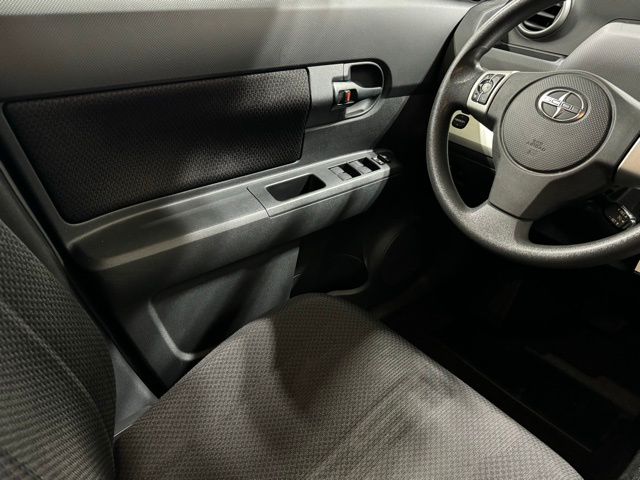 2009 Scion xB Base 25