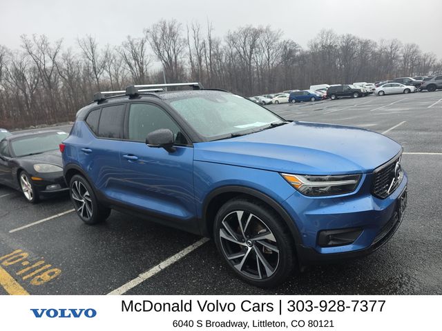 Bursting Blue Metallic 2020 Volvo XC40 T5 R-Design AWD SUV / Crossover All-Wheel Drive Automatic