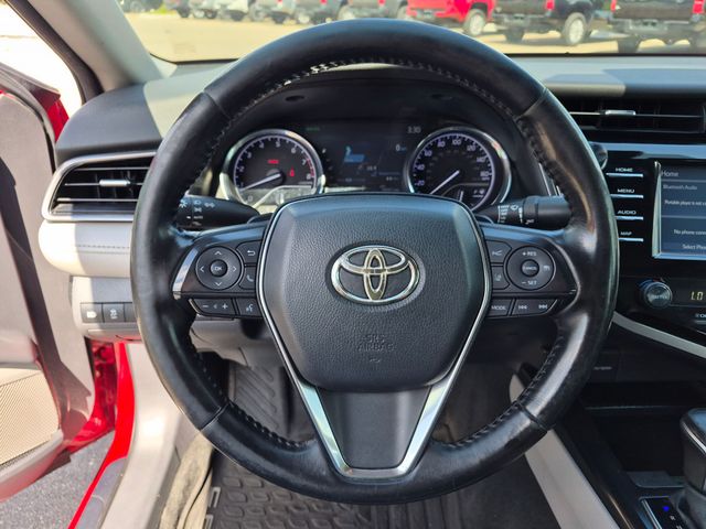 2020 Toyota Camry - Image 19