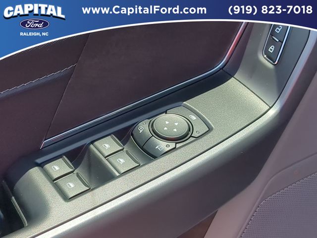 New 2026 Carbonized Gray Metallic Ford XLT image 22