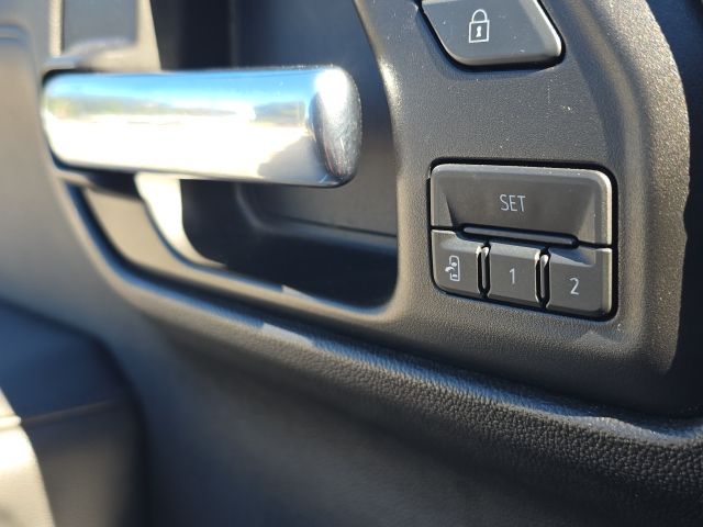 Photo of 2020 GMC Sierra 1500 AT4 in Dallas, GA - 24,  2020 GMC Sierra 1500 AT4:43906A