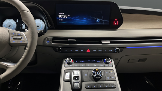Used 2025 Abyss Black Pearl Hyundai Limited image 13