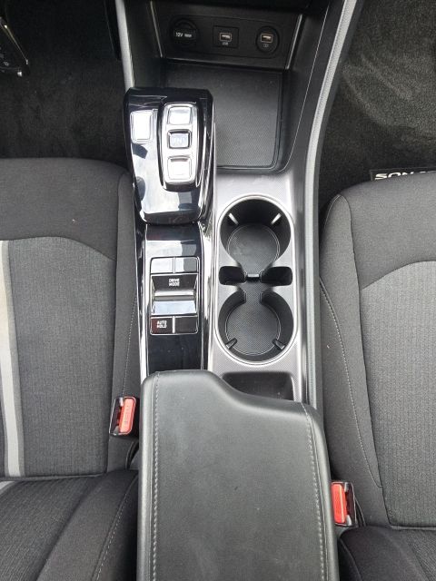 2023 Hyundai Sonata SE:167717A