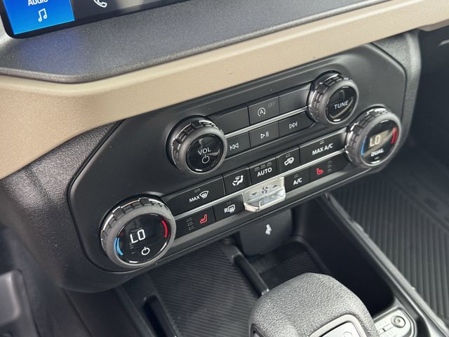 New 2026 White Ford Big Bend image 18