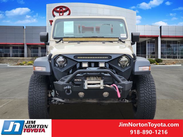 Used 2020 Jeep Gladiator Sport with VIN 1C6HJTAG4LL207613 for sale in Tulsa, OK