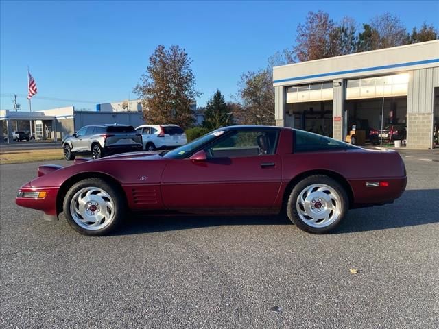 1993 Chevrolet Corvette Base 2